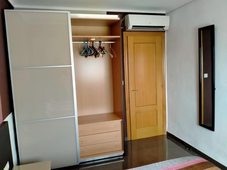 Zona Centro-Parking Gratuito Apartamento Castellón de la Plana Exterior foto